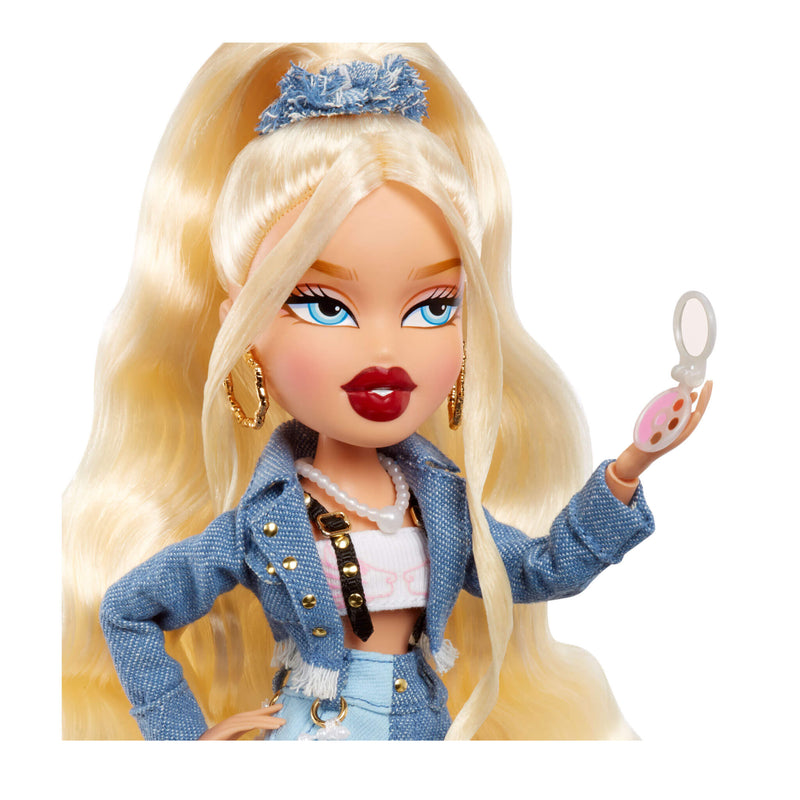 Load image into Gallery viewer, Alwayz Bratz Fashion Doll - Cloe