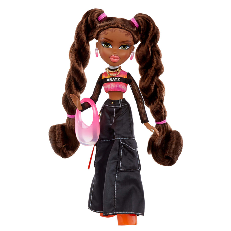 Load image into Gallery viewer, Alwayz Bratz Fashion Doll -  Sasha