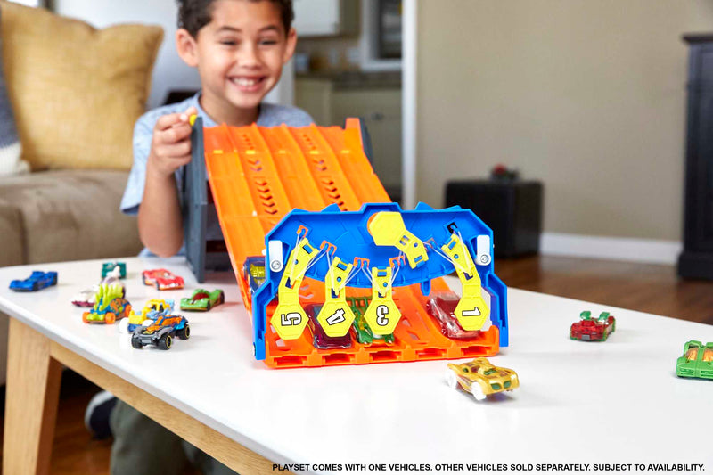 Load image into Gallery viewer, Hot Wheels - Transportable box track