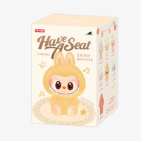 Labubu The Monsters - Mají řadu sedadel - Vinyl Plush Blind Box (1 pièce) - Pop Mart