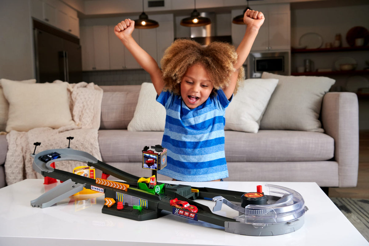Disney Pixar Cars Piston Cup Race Track Set