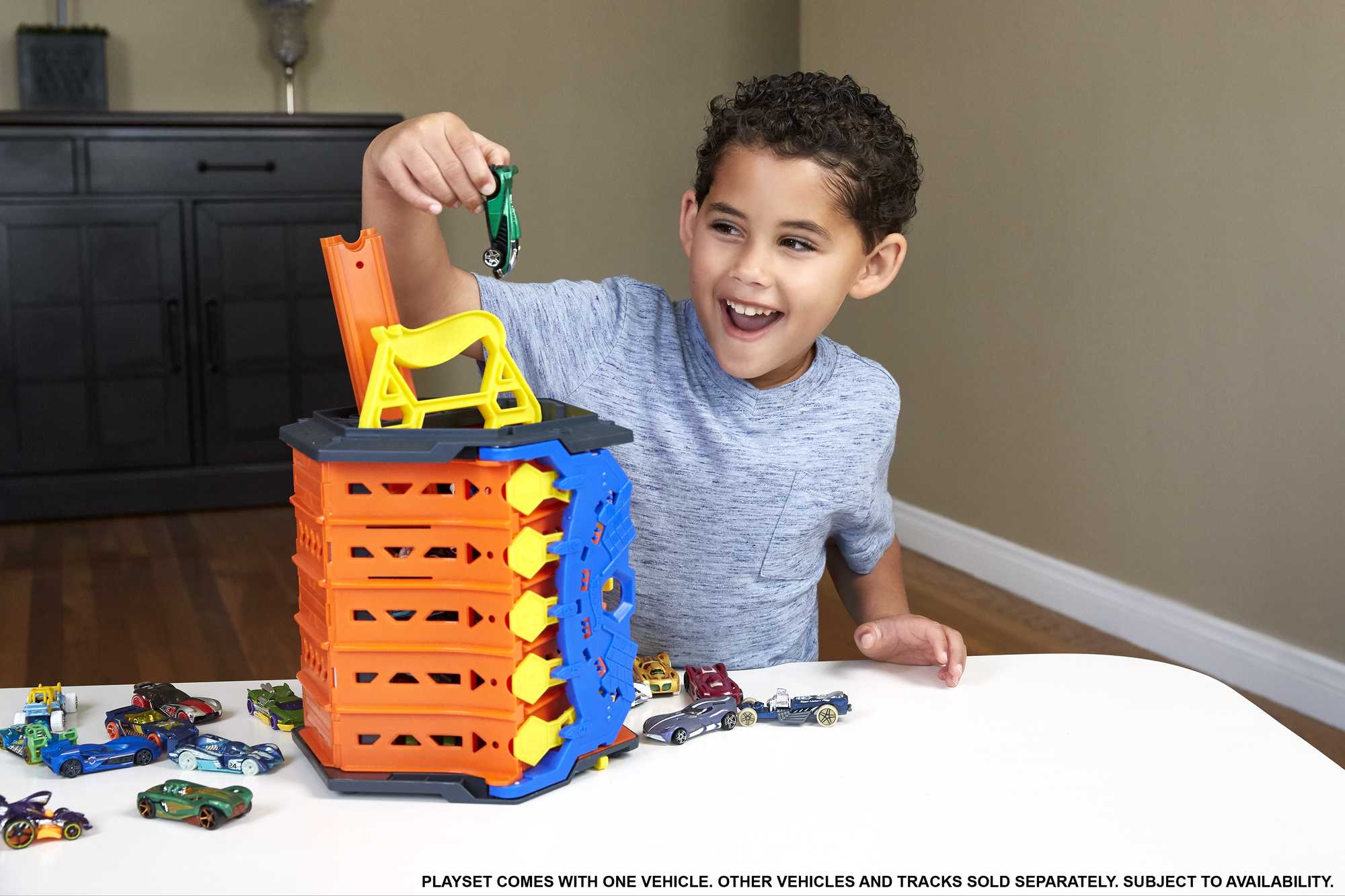 Hot Wheels Carry Case Track Set